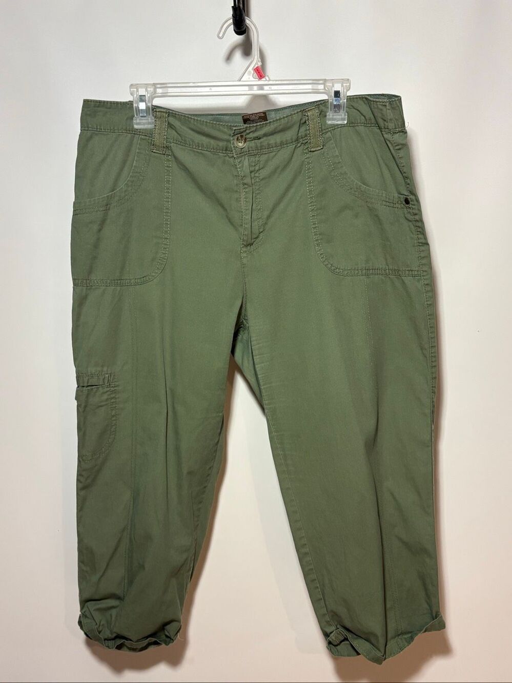 White stag Capri pants